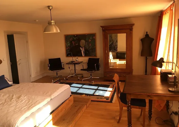 住宿加早餐酒店 尼克霍夫度假住宿加早餐旅馆 Inzigkofen